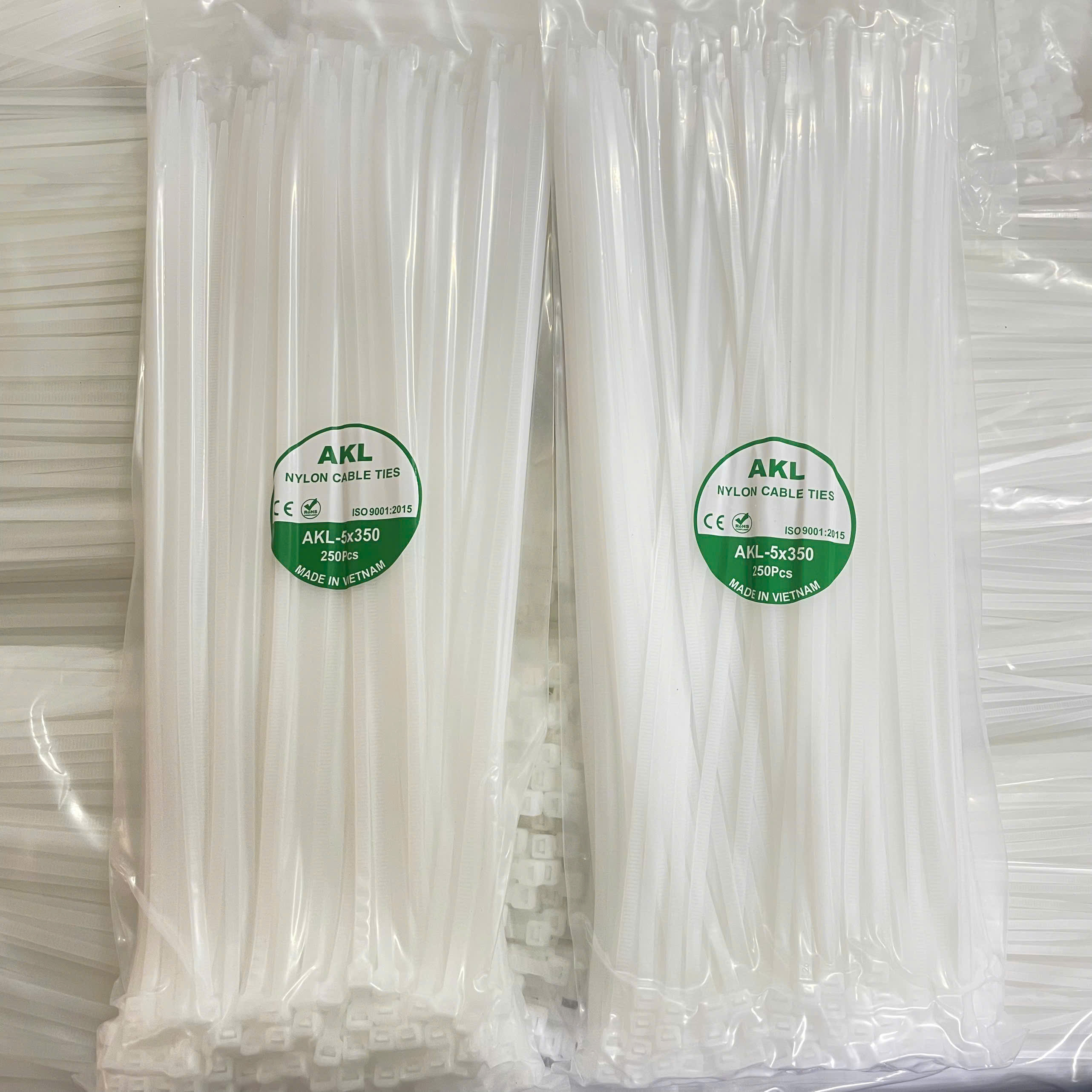Dây rút nhựa trắng 5x350mm